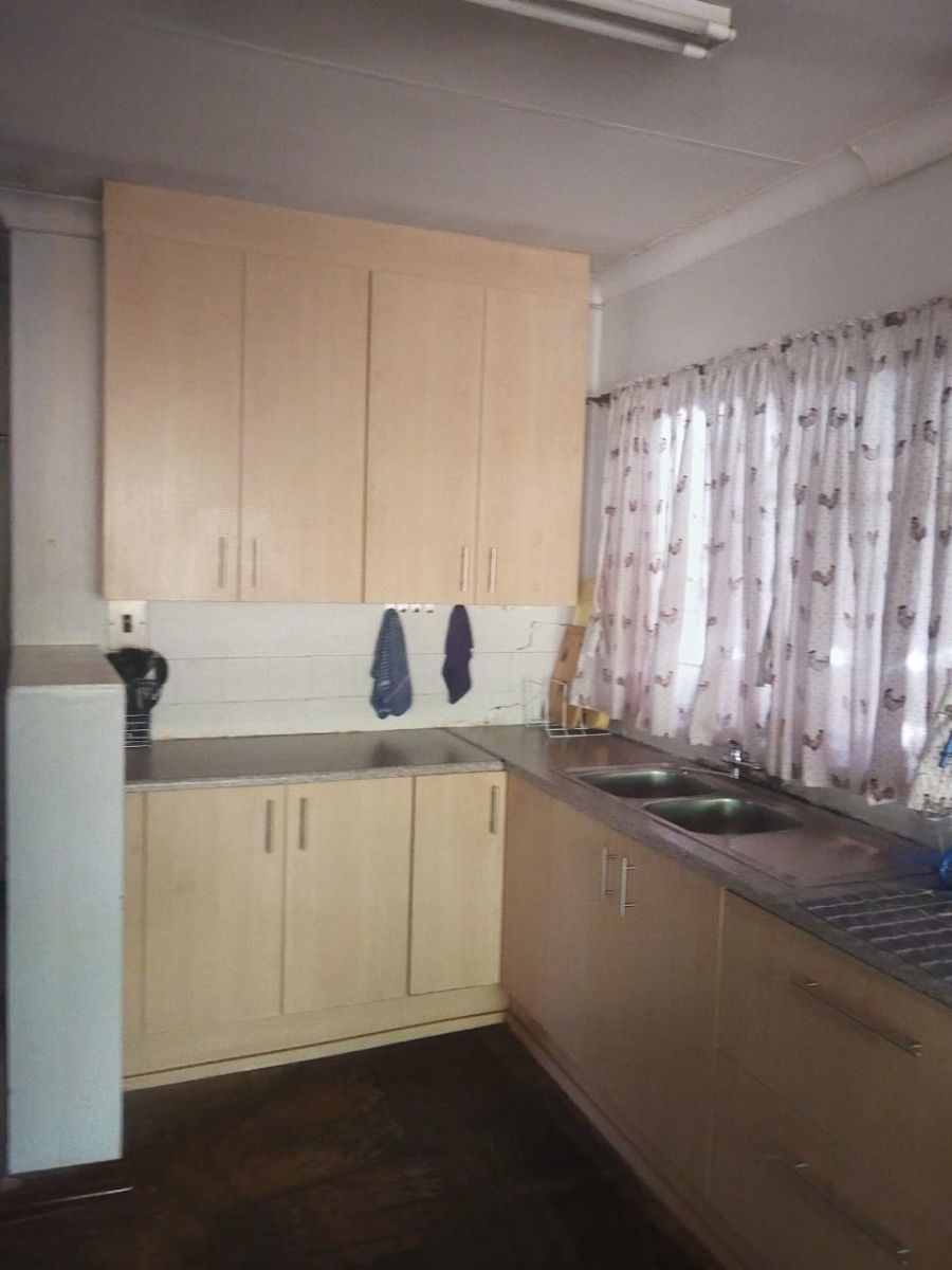 To Let 4 Bedroom Property for Rent in Schoemansville North West